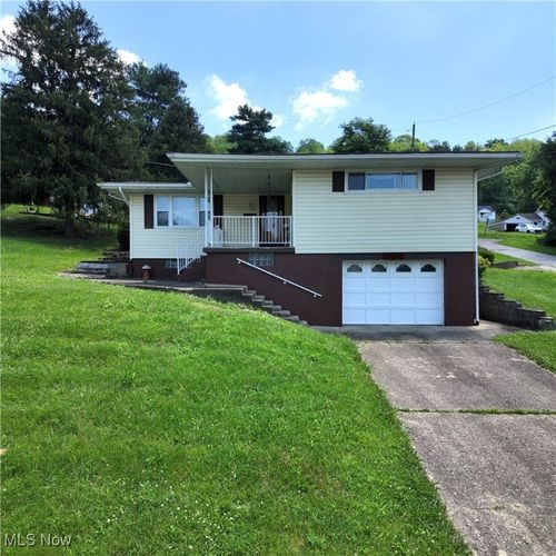 306 Frazier Street, Bellaire, OH, 43906 | Card Image