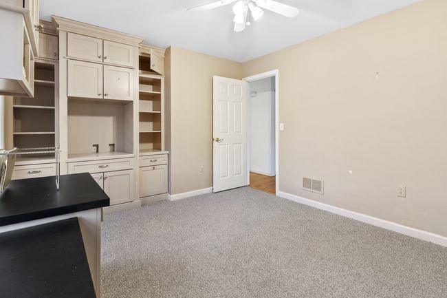 2 - 2 Chestnut Dr, Condo with 3 bedrooms, 3 bathrooms and null parking in Niantic CT | Image 15