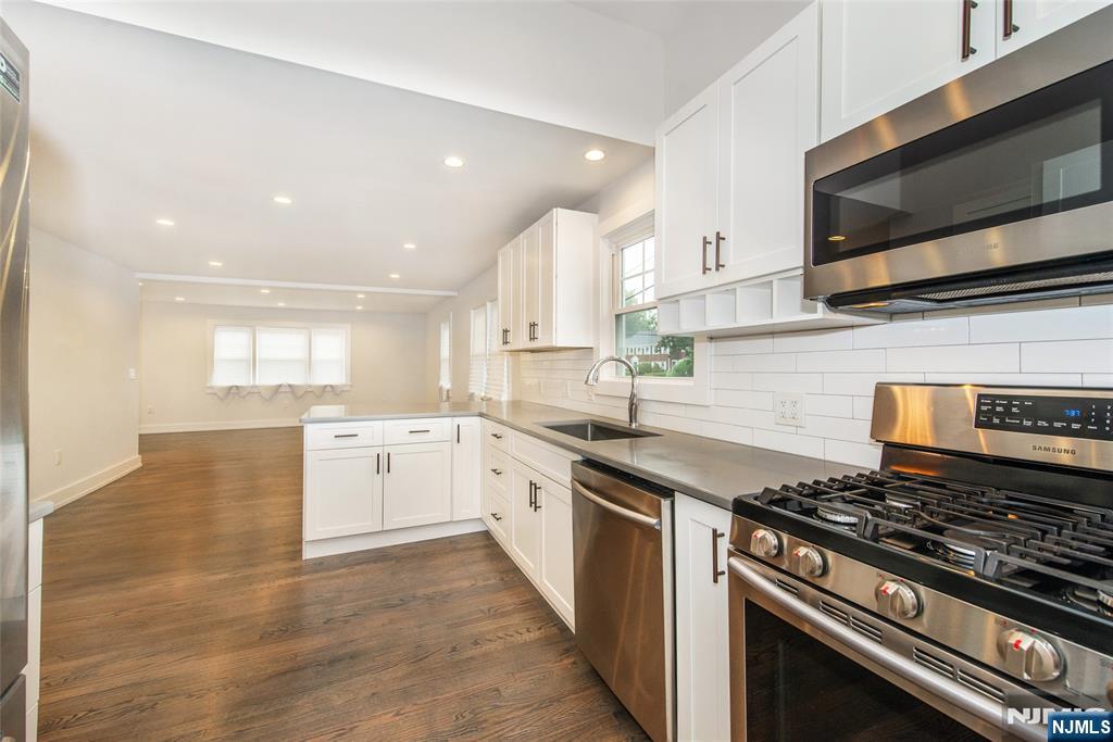 Residential Income in Maplewood 5