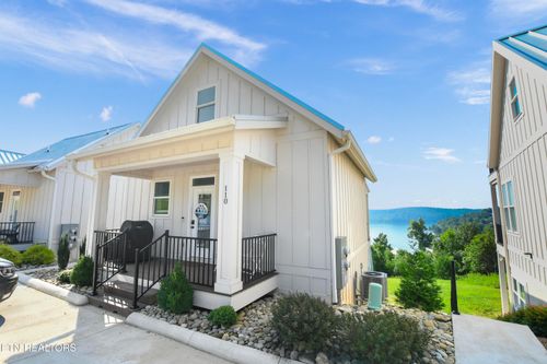 a-110 E Harbor View Ln, La Follette, TN, 37766-2409 | Card Image