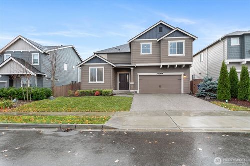 28220 66th Way Nw, Stanwood, WA, 98292-8223 | Card Image