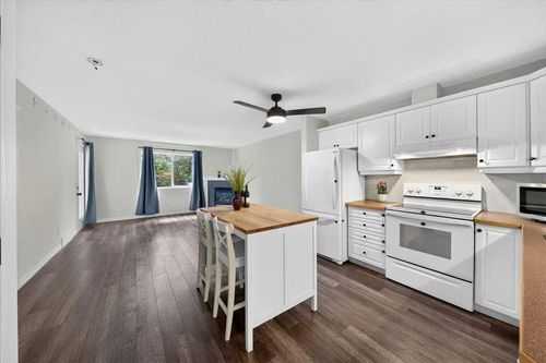 202-6148 Bowness Road Nw, Calgary, AB, T3B0E1 | Card Image