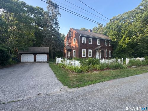 19 Washburn St, Willimantic, CT, 06226-2321 | Card Image