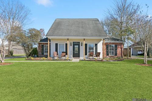 36340 Lucas Dr, Denham Springs, LA, 70706-8503 | Card Image