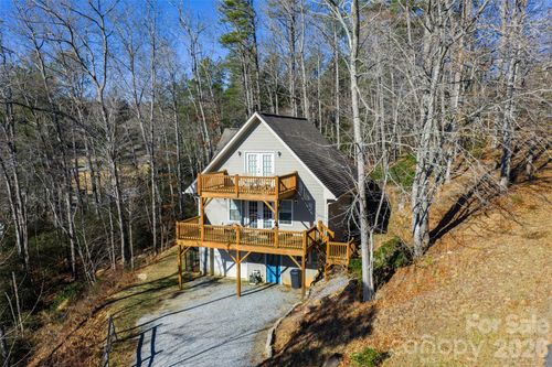 412 Masters View Dr, Etowah, NC, 28729-7726 | Card Image