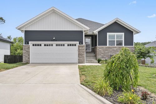 2376 W Twin Lakes Drive, Springfield, MO, 65803 | Card Image