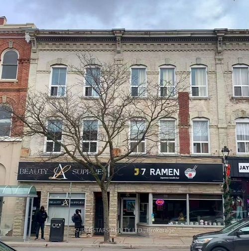 {{alt}} | Card Image