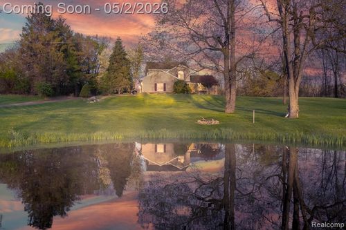1160 S Garner Rd, Milford, MI, 48380-4116 | Card Image
