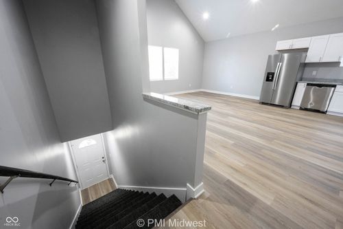 b-2931 N Capitol Ave, Indianapolis, IN, 46208-5130 | Card Image