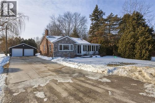 161 Courtright Line, Courtright, ON, N0N1H0 | Card Image