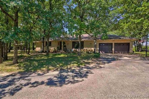 222 N Oak Grove, Cushing, OK, 74023 | Card Image