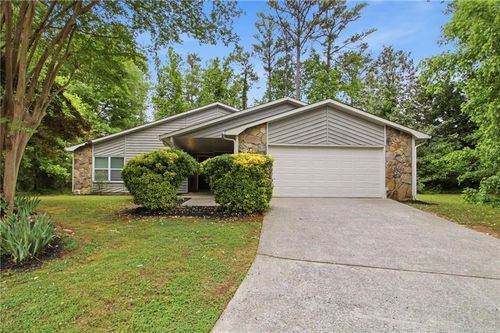 4788 Rubes Creek Dr, Marietta, GA, 30066-1153 | Card Image