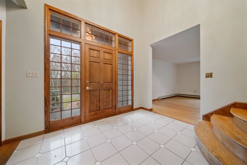 45 Sharon Rd, Windham, NH, 03087-2212 | Card Image