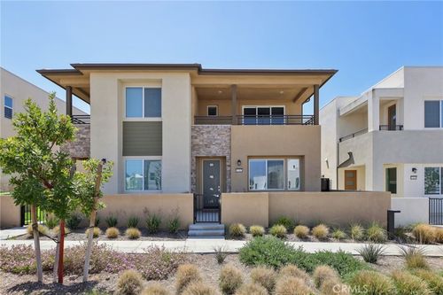 27217 Red Willow Ct, Valencia, CA, 91381-2171 | Card Image