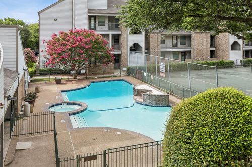 527-6108 Abrams Rd, Dallas, TX, 75231-8061 | Card Image