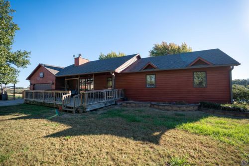 10010 Highway K16, Holton, KS, 66436-8053 | Card Image