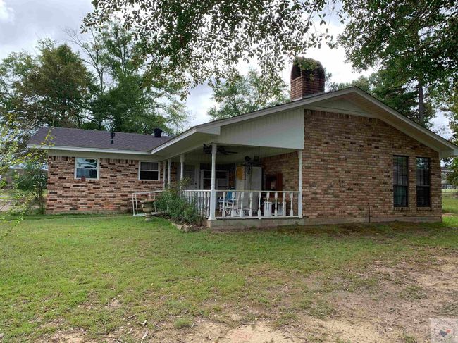 318 W Cypress St, House other with 3 bedrooms, 2 bathrooms and null parking in Bloomburg TX | Image 27