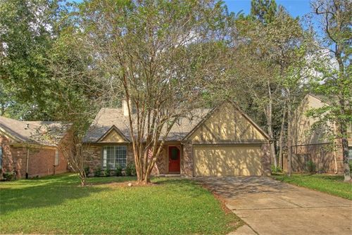 11 Cottage Grove Pl, The Woodlands, TX, 77381-4411 | Card Image