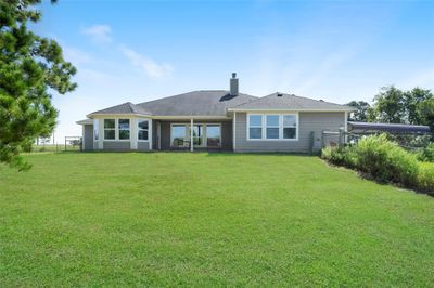 8334 Rolling Oaks Drive, House other with 3 bedrooms, 2 bathrooms and null parking in Montgomery TX | Image 3