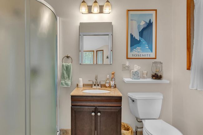 6879 State Highway 49 N, House other with 3 bedrooms, 3 bathrooms and null parking in Mariposa CA | Image 75