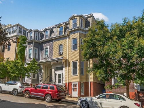 0-404 E 7th St, Boston, MA, 02127-4123 | Card Image