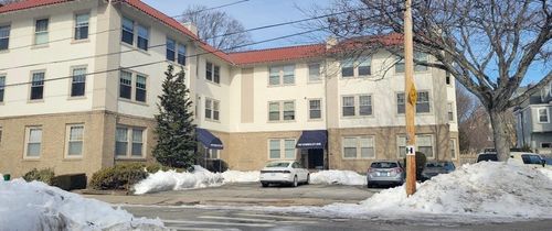 8-140 Humboldt Ave, Providence, RI, 02906-5438 | Card Image