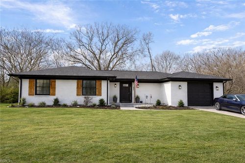 4941 Brandywine Dr, Virginia Beach, VA, 23464-2932 | Card Image