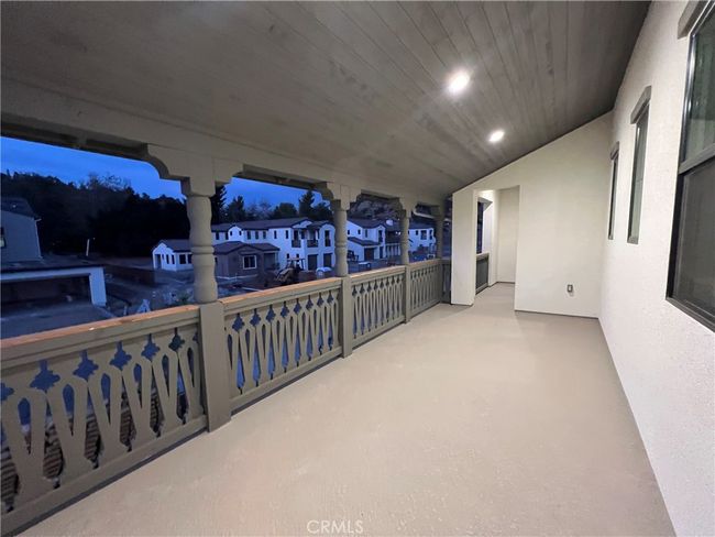 22046 Fig Tree Ln, House other with 6 bedrooms, 5 bathrooms and 3 parking in Chatsworth CA | Image 9