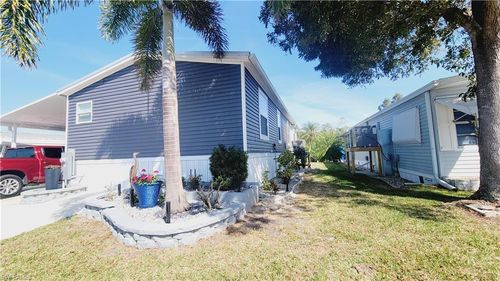 352 Shoreland Dr, FORT MYERS, FL, 33905-3164 | Card Image