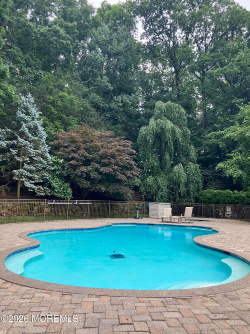 12 Country Club Ln, Marlboro, NJ, 07746-1447 | Card Image