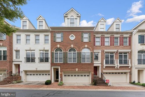 1627 Colonial Hills Dr, MCLEAN, VA, 22102-2940 | Card Image
