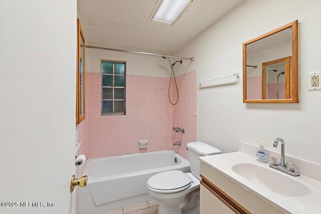 8357 Barracuda Rd, House other with 3 bedrooms, 2 bathrooms and null parking in Jacksonville FL | Image 12