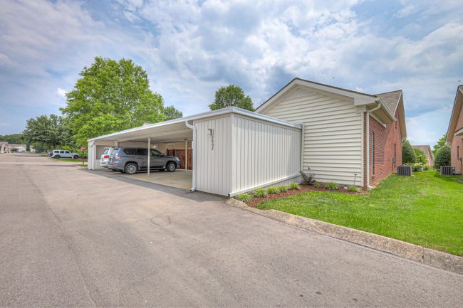 7002 Sunrise Cir, Condo with 4 bedrooms, 2 bathrooms and 2 parking in Franklin TN | Image 34