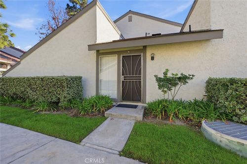 6-21341 Norwalk, Hawaiian Gardens, CA, 90716 | Card Image
