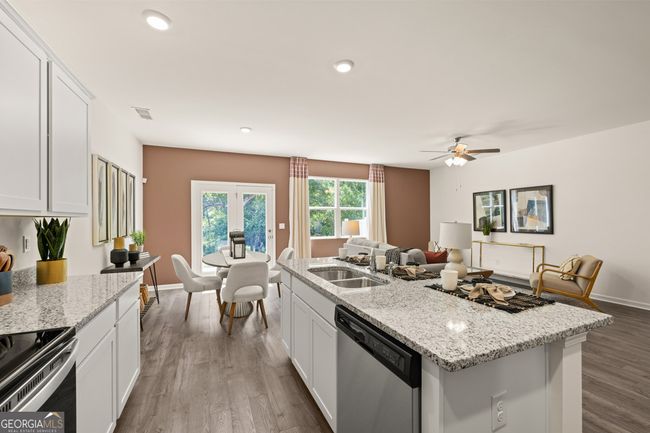 338 Elgin Dr, Townhouse with 3 bedrooms, 3 bathrooms and 2 parking in Lawrenceville GA | Image 7