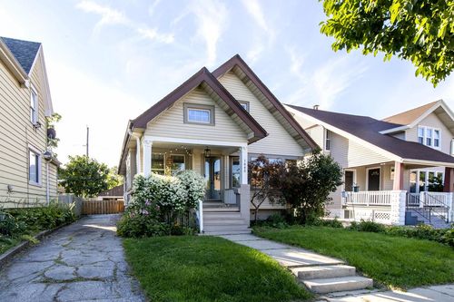 1645 S 79th Street, WEST ALLIS, WI, 53214 | Card Image