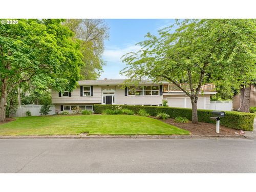 8925 Sw Caroline Dr, Portland, OR, 97225-1337 | Card Image