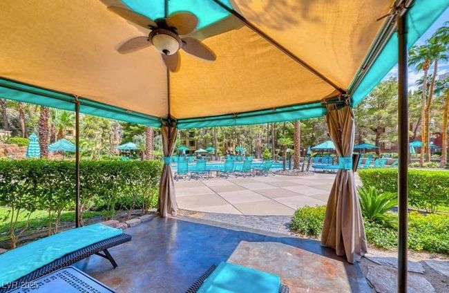 137 - 210 E Flamingo Rd, Condo with 2 bedrooms, 2 bathrooms and null parking in Las Vegas NV | Image 4
