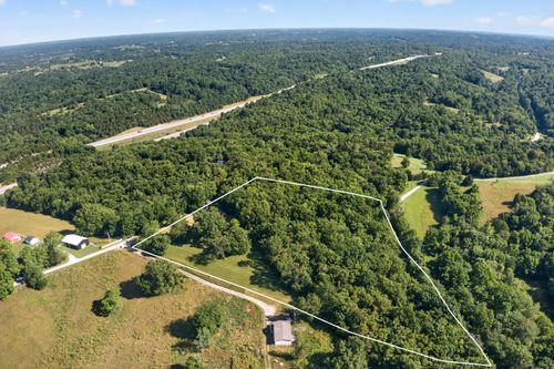 201 Hilltop Rd, Sadieville, KY, 40370-9327 | Card Image