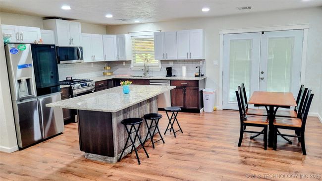 9725 County Road 3470, House other with 4 bedrooms, 3 bathrooms and null parking in Stratford OK | Image 22