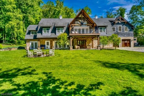 3 Laurel Ln, Chester, NJ, 07930-2838 | Card Image