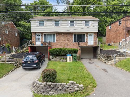 828-826 Killarney Dr, Castle Shannon, PA, 15234-2505 | Card Image