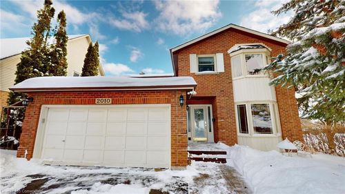 2010 Keller Crt, Burlington, ON, L7P4N4 | Card Image