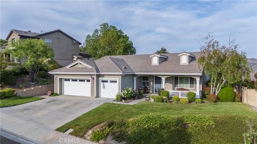 29320 Sequoia Rd, Canyon Country, CA, 91387-6248 | Card Image