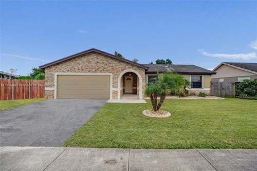 29861 Sw 165th Ave, Homestead, FL, 33033-3253 | Card Image