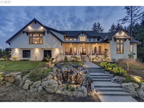 10627 Se Paxton Ln, Happy Valley, OR, 97086-6231 | Card Image