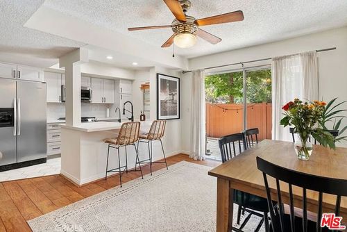 4084 Yankee Dr, Agoura Hills, CA, 91301-3554 | Card Image