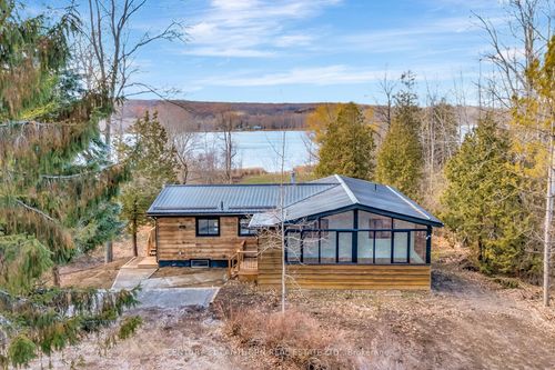 823 Frankford-Stirling Rd, Frankford, ON, K0K2C0 | Card Image