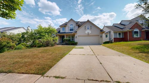 4890 N Ridgeside Cir, Ann Arbor, MI, 48105-9446 | Card Image