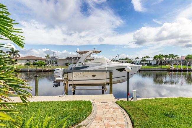 2224 Via Veneto Dr, House other with 3 bedrooms, 2 bathrooms and null parking in PUNTA GORDA FL | Image 23